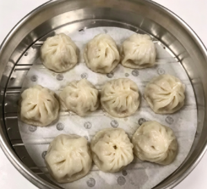Shanghainese Steamed Dumlings (10pcs)