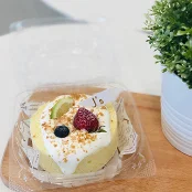 Diced Vanilla Crème Fraîche