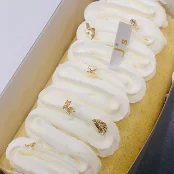 Durian Cake Roll
