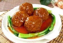 Braised Pork Meat Ball In Brown Sauce