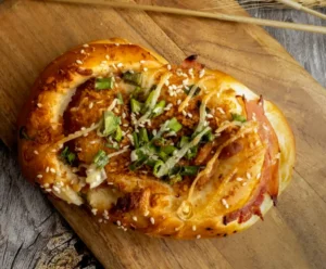 Ham, Pork Floss & Green Onion Bun